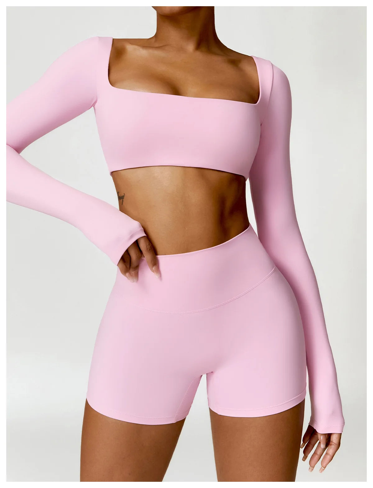Pilates Set – Langarm-Top & Capri-Leggings | Tre Nove Milano